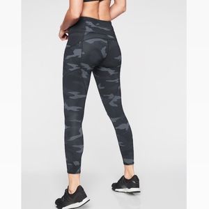 Camo Contender 7/8 leggings